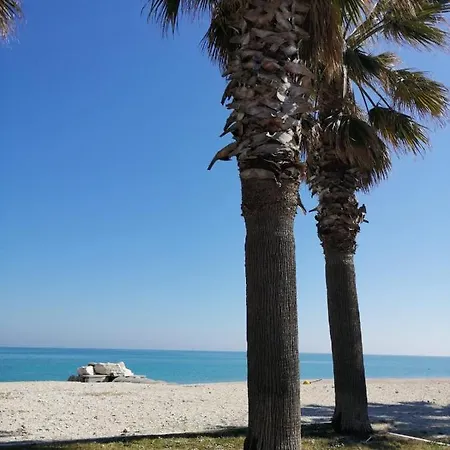 Camelia Apartmán Porto SantʼElpidio